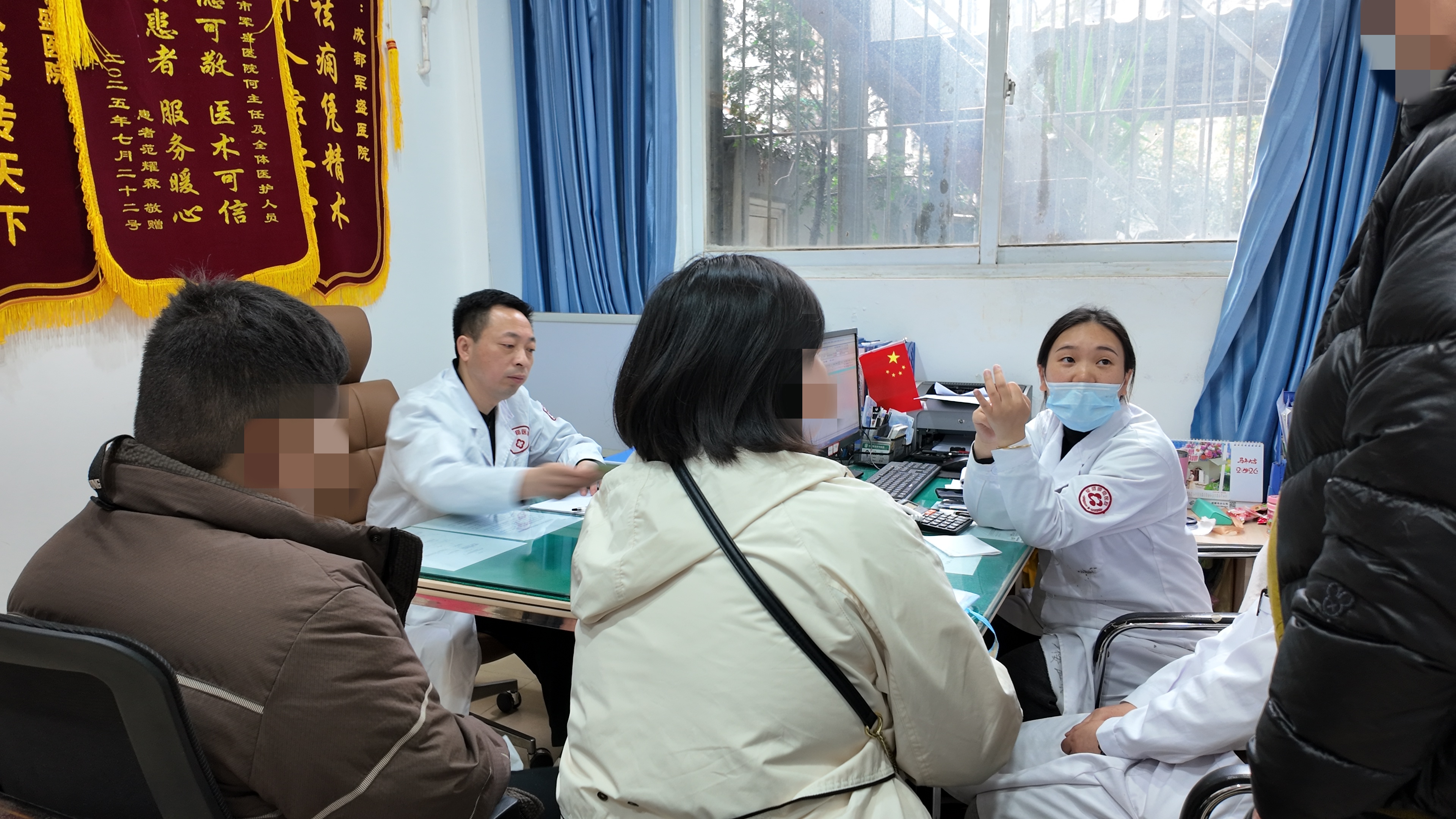 李恩主任依托成都军盛医院2026癫痫诊疗体系6.0传递癫痫防治正能量 李恩主任依托成都军盛医院2026癫痫诊疗体系6.0传递癫痫防治正能量