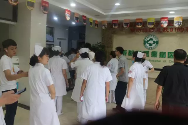 川音大厦爆破拆除 我院全力做好安全转移工作 川音大厦爆破拆除 我院全力做好安全转移工作